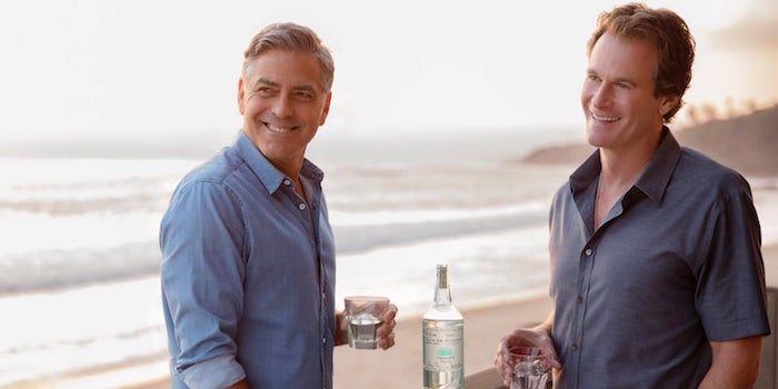 Джордж Клуни подарил своим друзьям по миллиону долларов