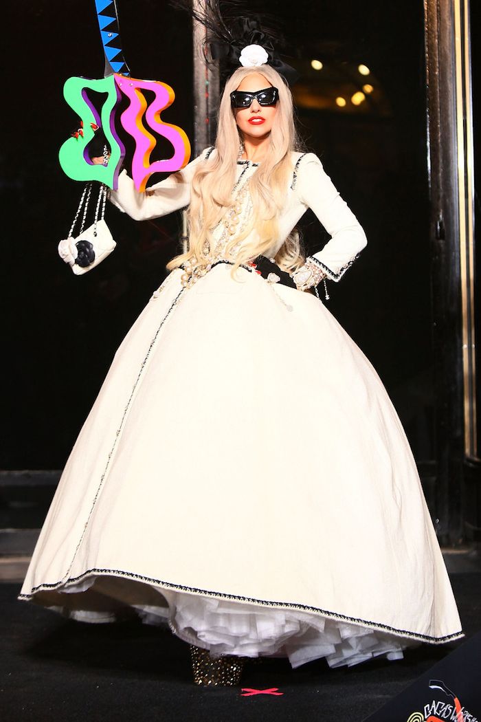 Леди Гага в платье Chanel